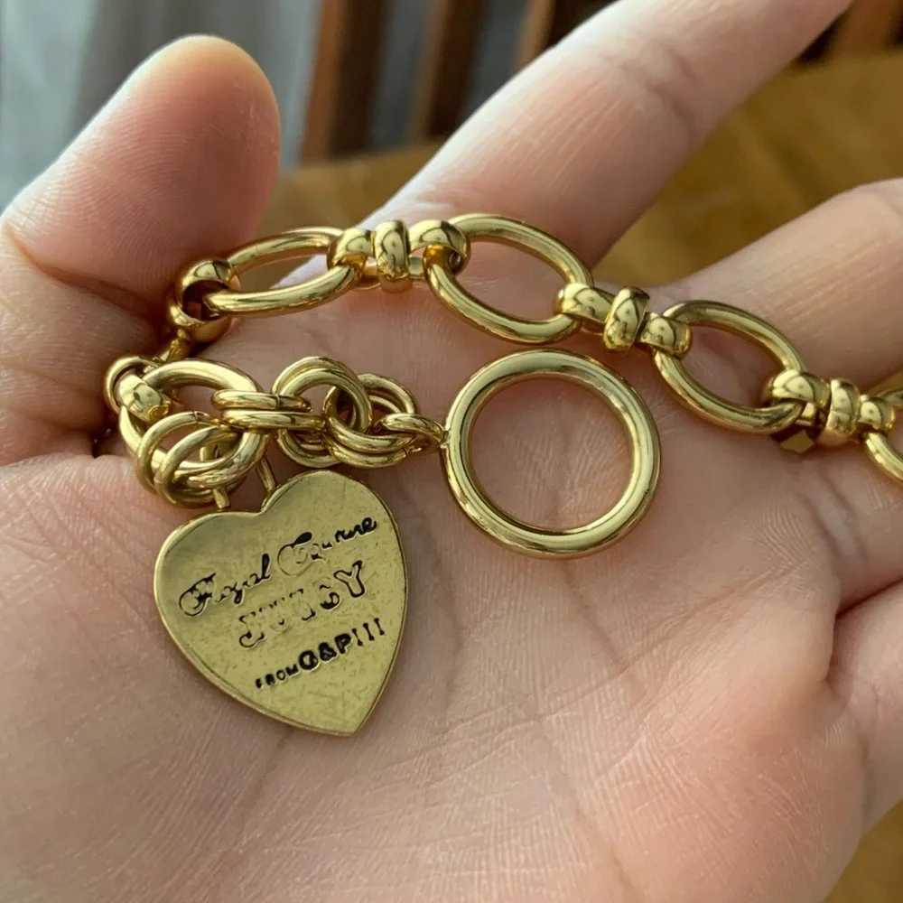 Gold Juicy Couture Bracelet Heart Logo Heart Tag Toggle Clasp Jewelry 7.5” EUC - Picture 7 of 10
